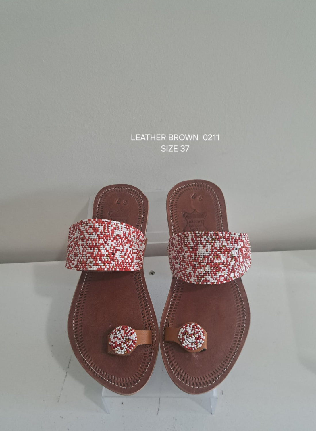 Flat Leather Sandals 0211