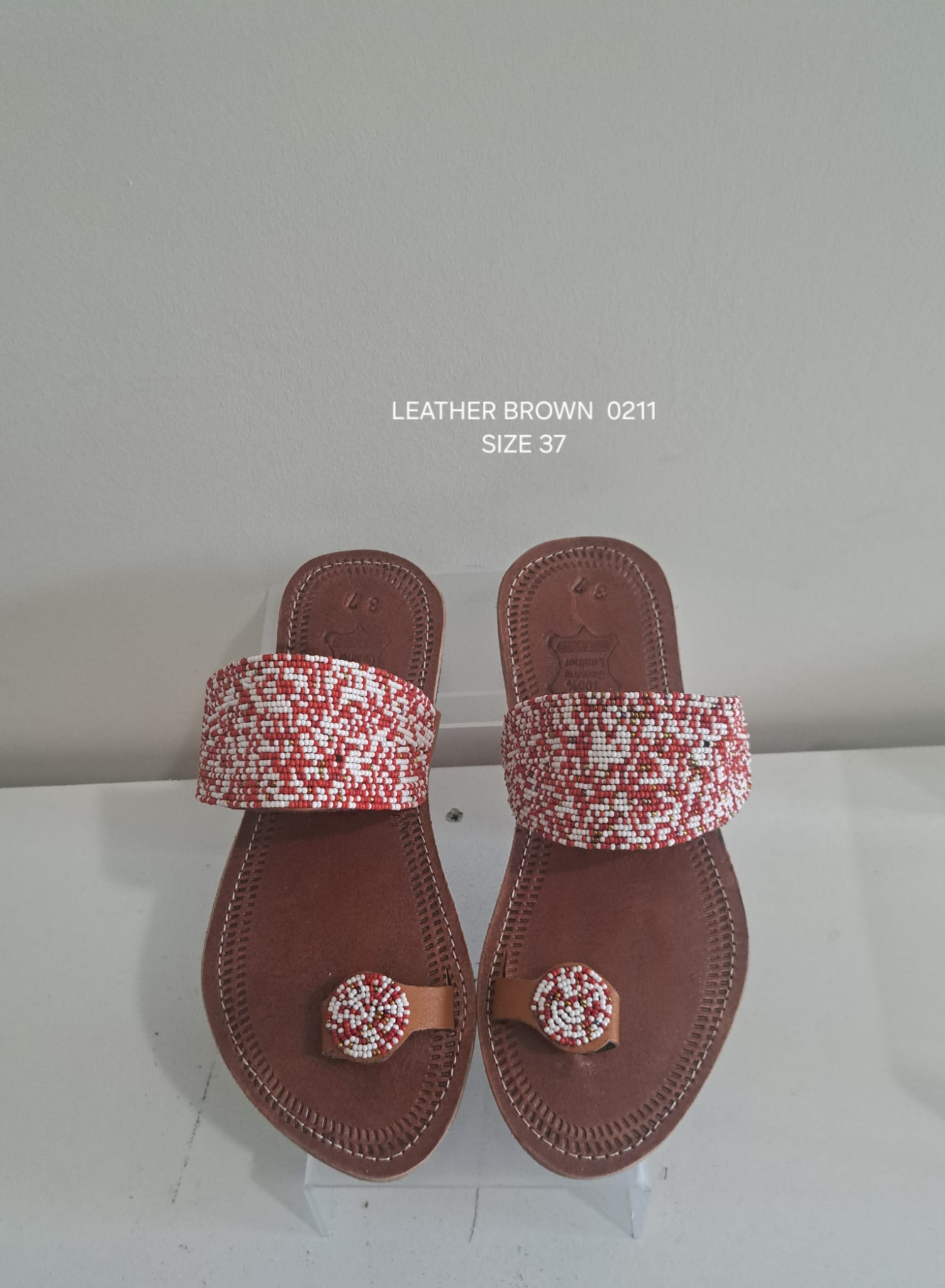 Flat Leather Sandals 0211