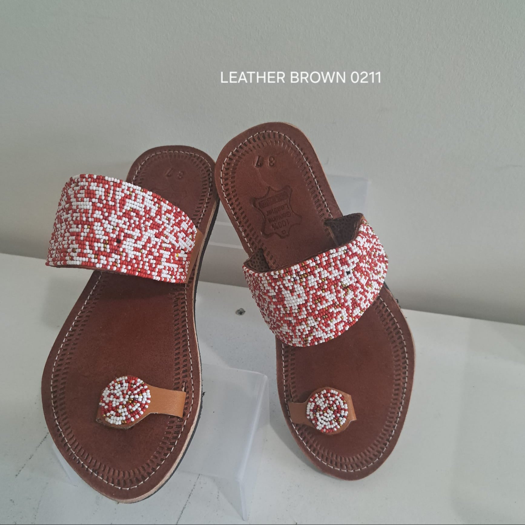 Flat Leather Sandals 0211