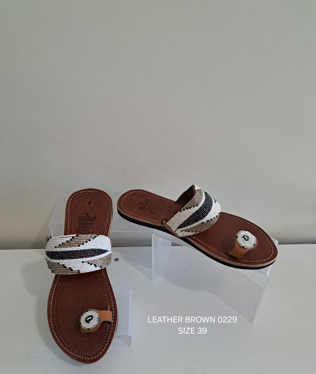 Flat Leather Sandal 0229